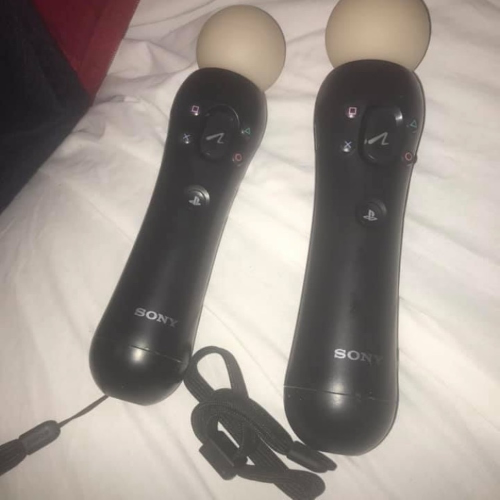 PS4 move stick controllers